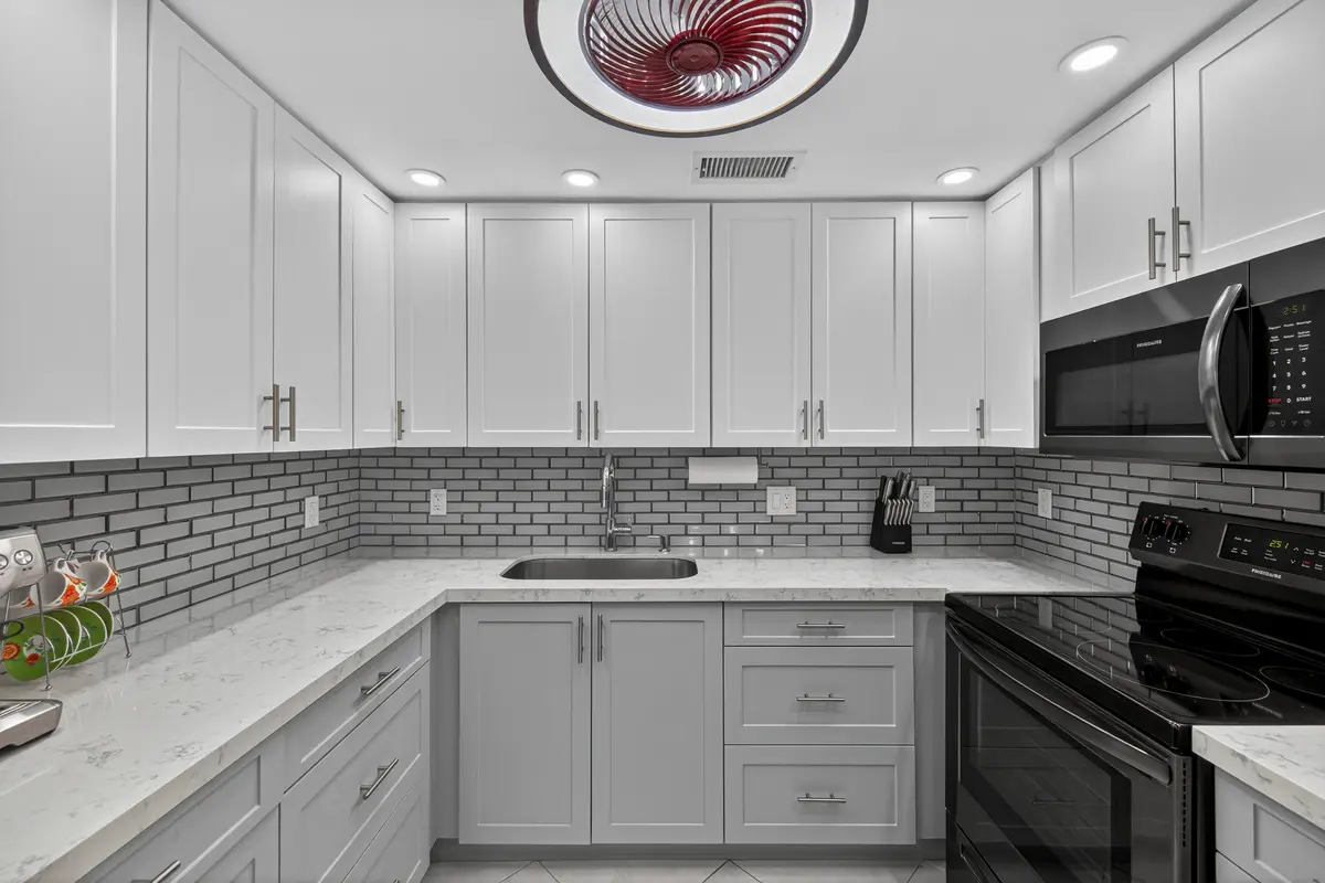horton-18 at 1904 BERMUDA Circle D1, Coconut Creek