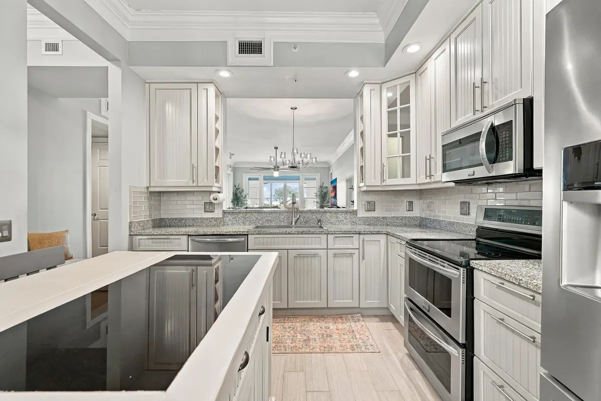 Renovated Kitchen at 32 Harbour Isle Drive 103, Fort Pierce