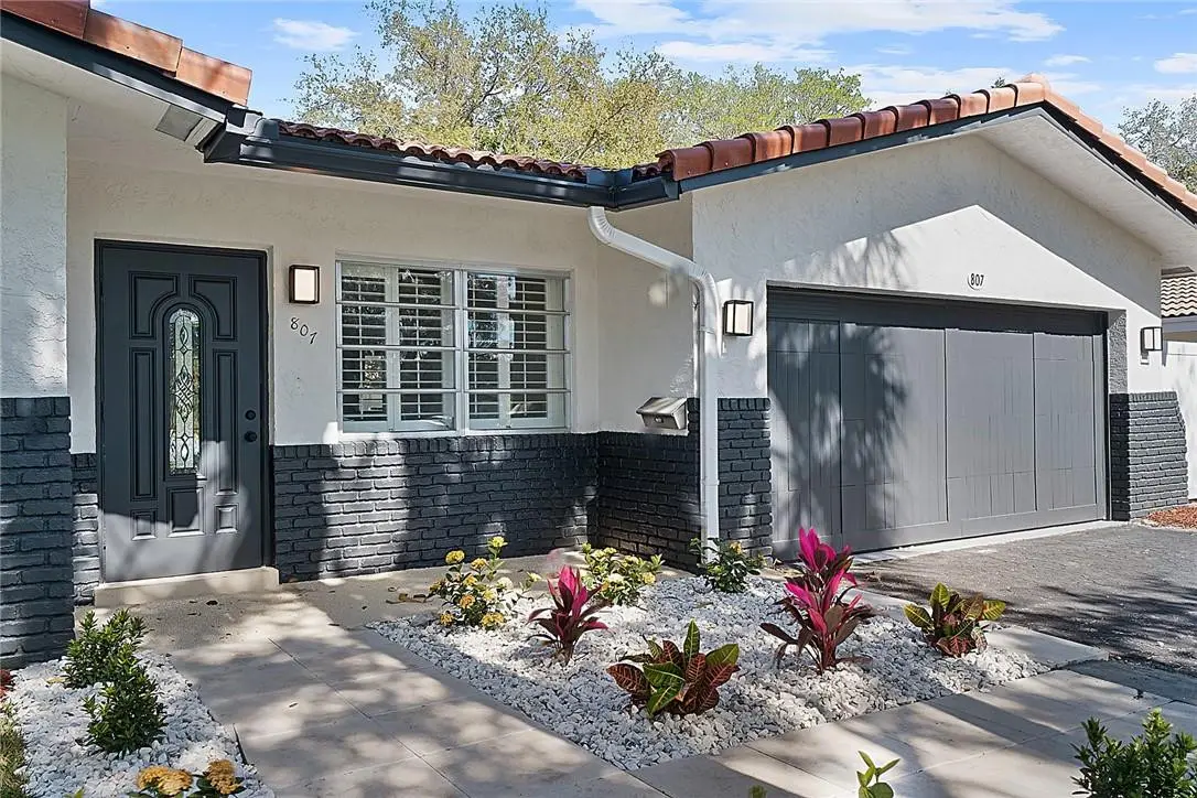 Photo 2 at 807 NW 7TH Street, Boca Raton