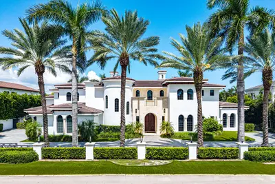 251 W Coconut Palm Road, Boca Raton – Single Family Residence for sale