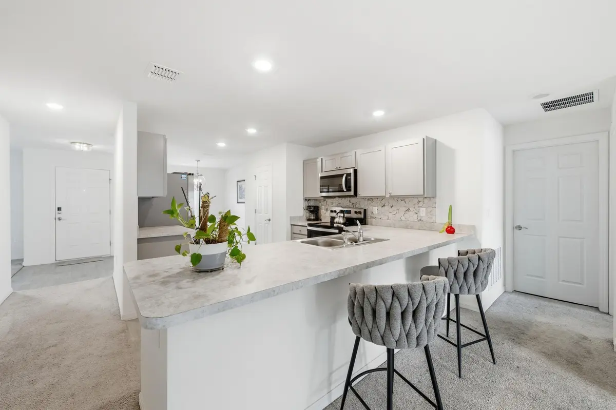 017__dsc0282 at 684 SE CRESCENT Avenue, Port St. Lucie