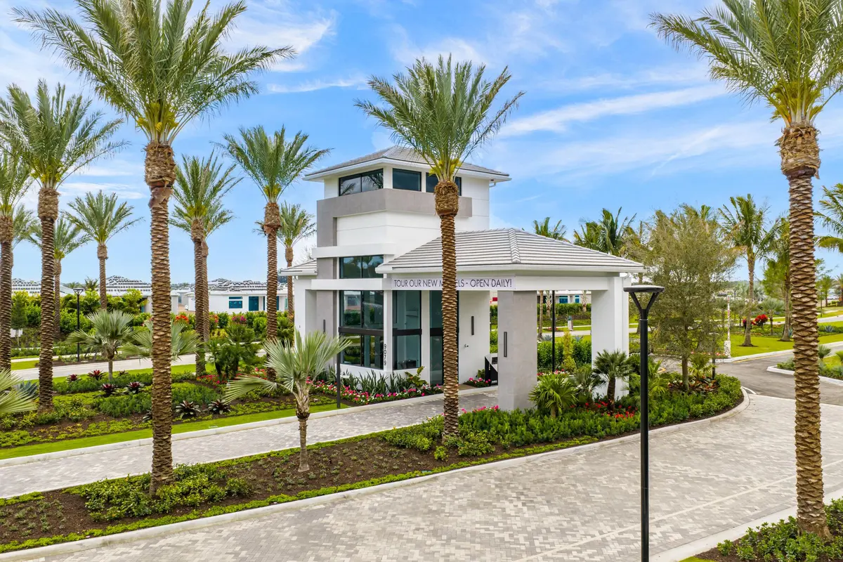 Valencia Del Mar Entry at 9052 Corsican Finch Court, Boynton Beach