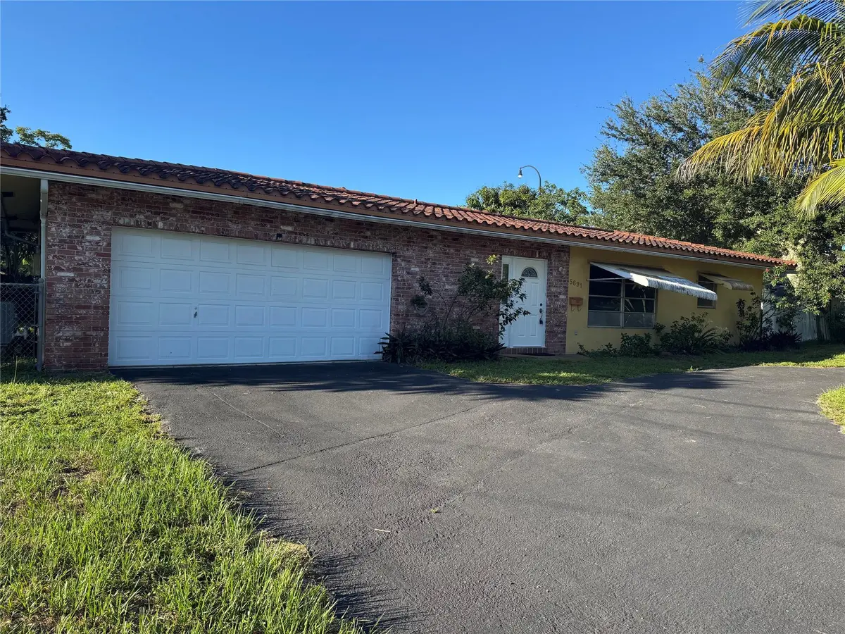Photo 2 at 5691 SW 1st Street, Plantation