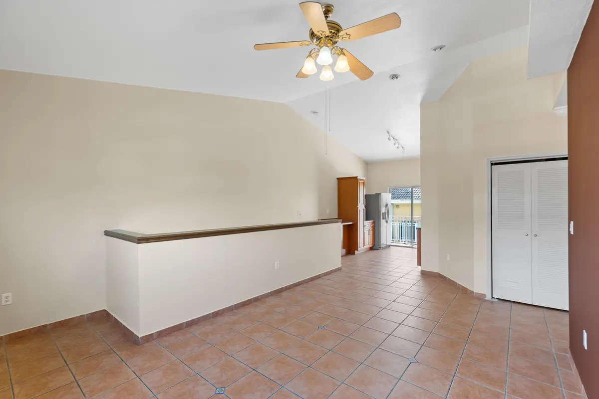 DSC00183 at 7520 W 20TH Avenue 206, Hialeah