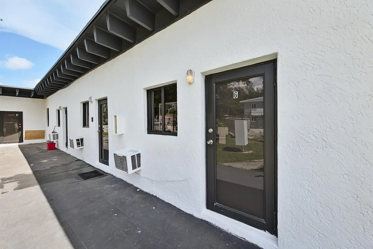 Front View at 1427 NW 2nd Avenue, Florida City