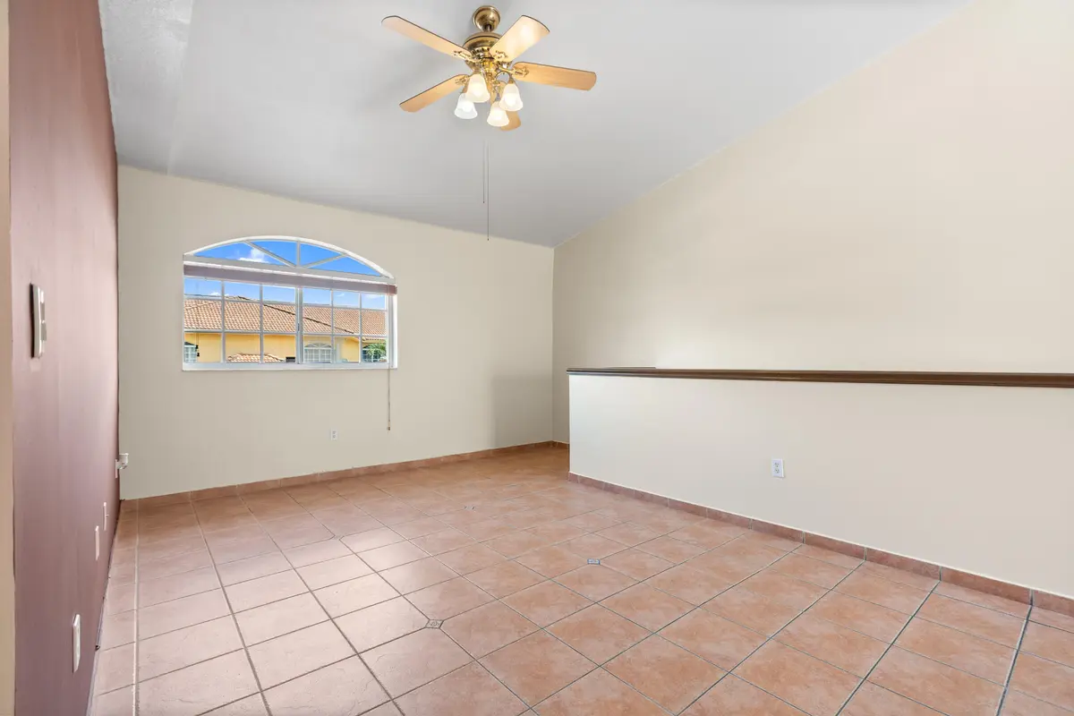 DSC00201 at 7520 W 20TH Avenue 206, Hialeah