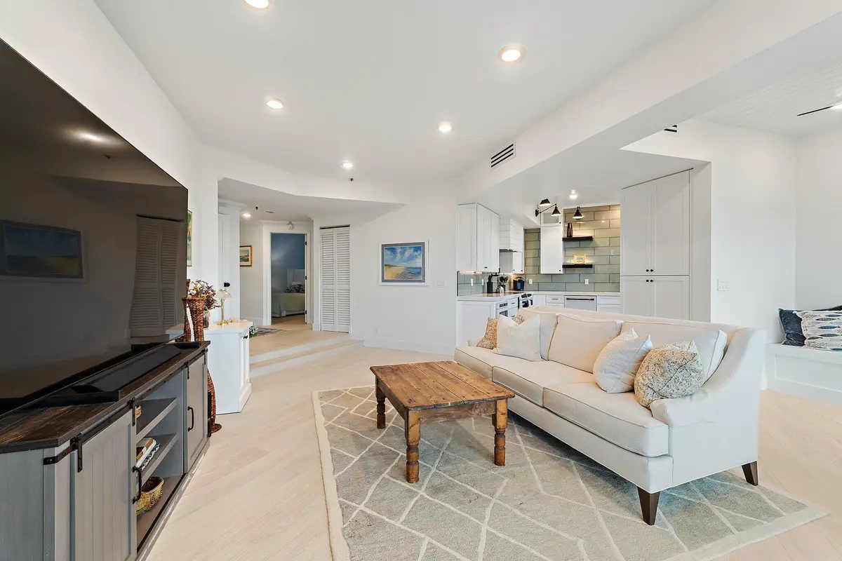 061-200WaterwayRd-105-Jupiter-SMALL at 200 WATERWAY Road 105, Tequesta