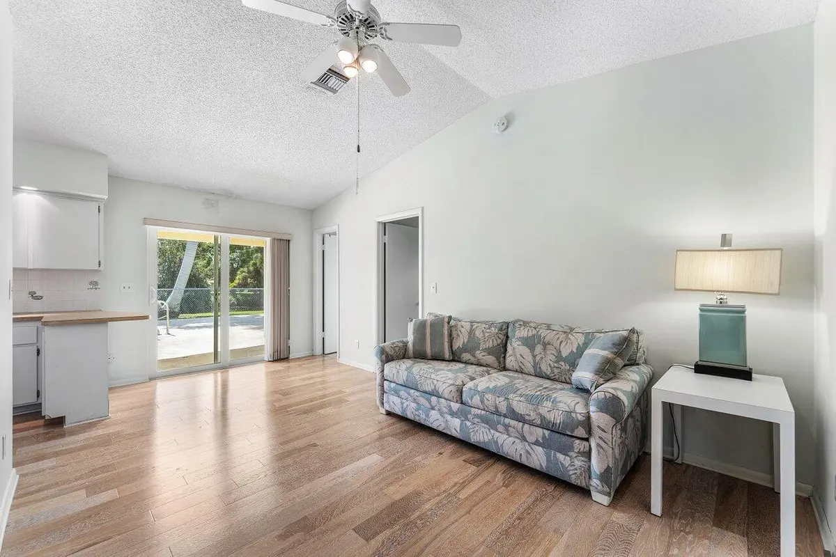 009-128SandpiperAvenue-RoyalPalmBeach-FL at 128 Sandpiper Avenue, Royal Palm Beach