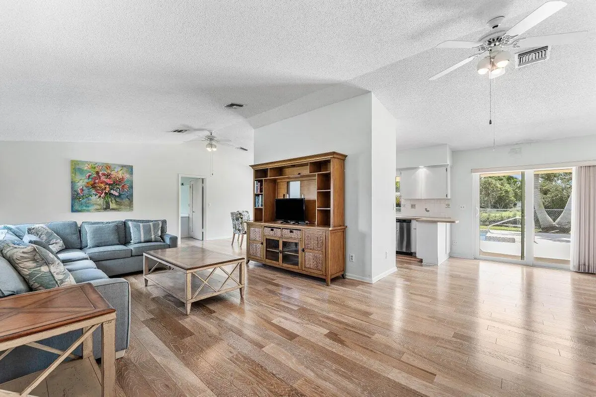 010-128SandpiperAvenue-RoyalPalmBeach-FL at 128 Sandpiper Avenue, Royal Palm Beach