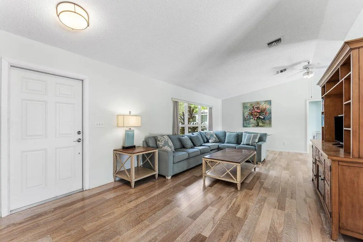 011-128SandpiperAvenue-RoyalPalmBeach-FL at 128 Sandpiper Avenue, Royal Palm Beach