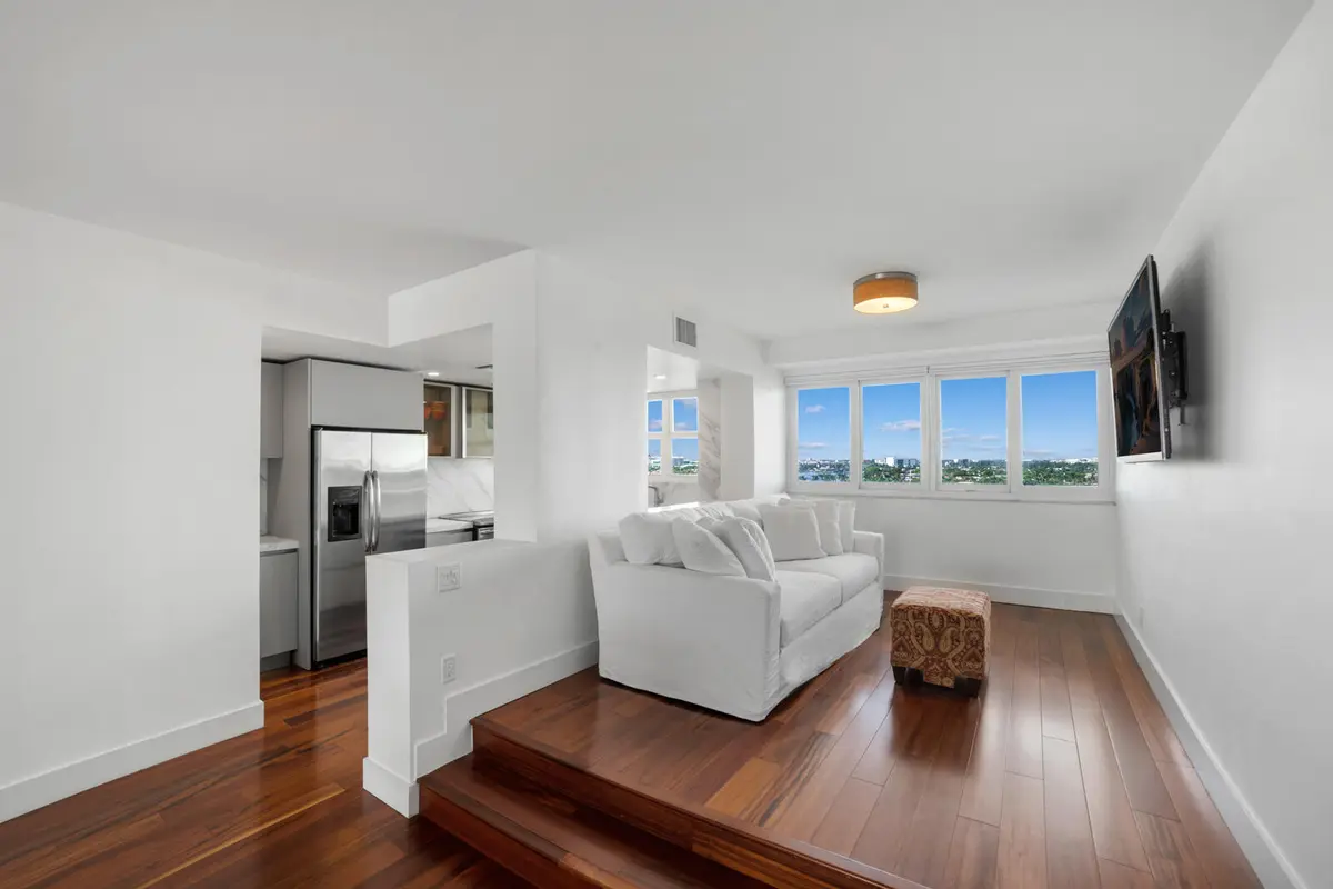 DSC04144-MLS at 333 Sunset Drive 1005, Fort Lauderdale