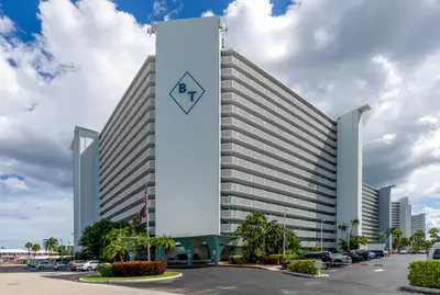 1900 S Ocean Drive 309, Fort Lauderdale – Stock Cooperative for sale