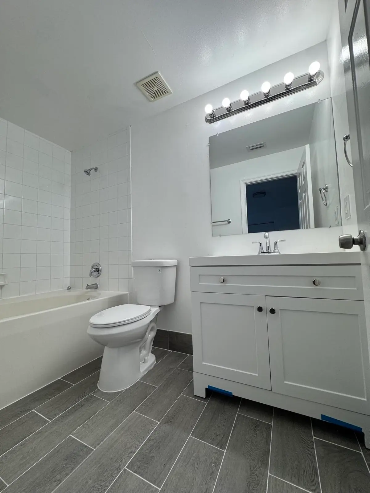 1193 7 at 1193 Colonial Palms Way, West Palm Beach