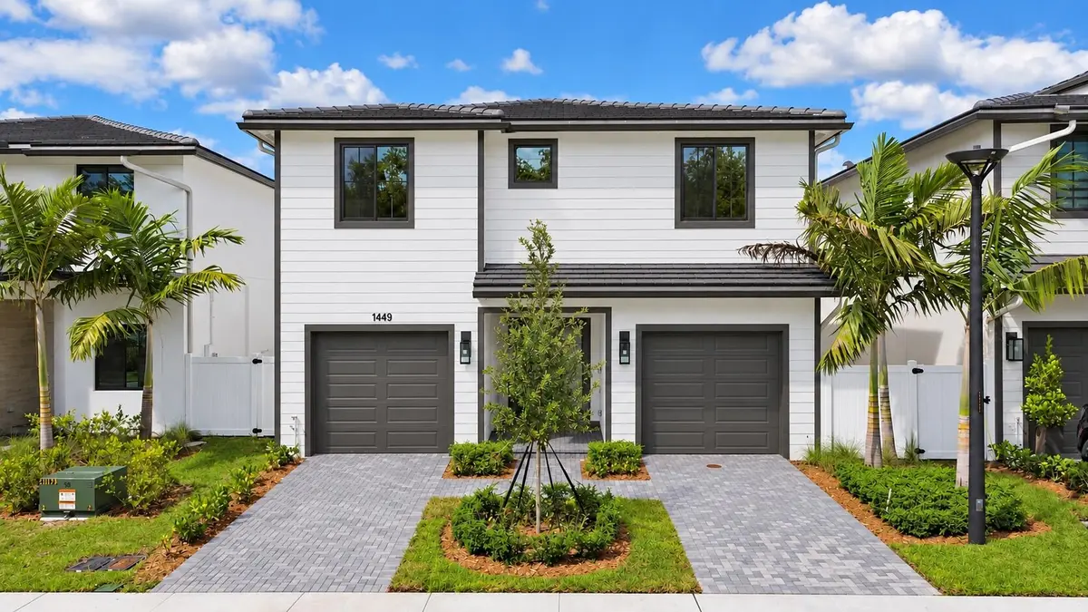 Primary Photo at 1449 SW 23rd Court, Fort Lauderdale