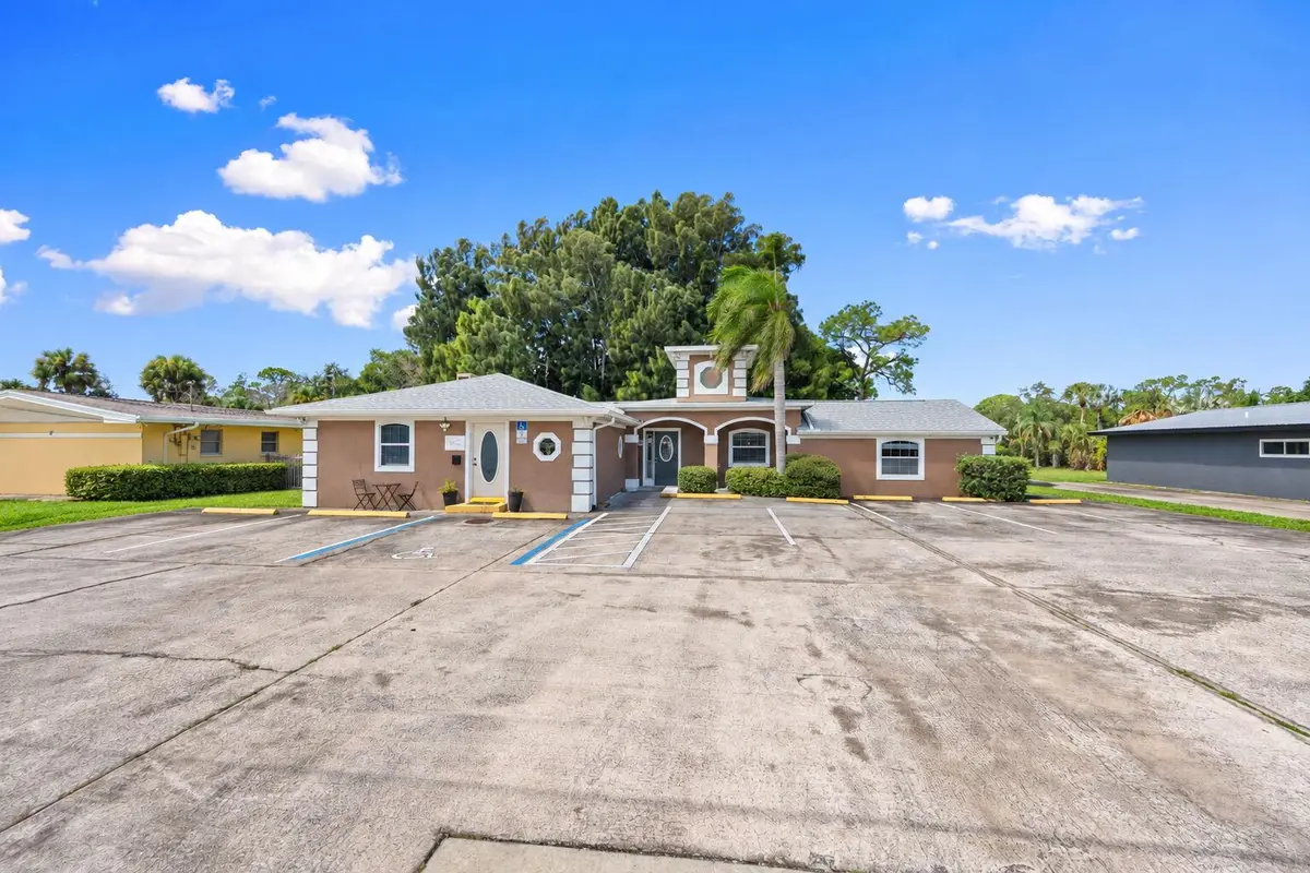 3-web-or-mls-8265DE3D-7DB1-41DC-9D1C-8D1 at 1542 S WICKHAM Road B, Melbourne