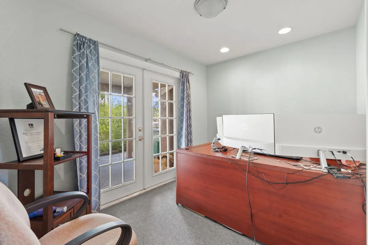 8-web-or-mls-DSC09335 at 1542 S WICKHAM Road B, Melbourne