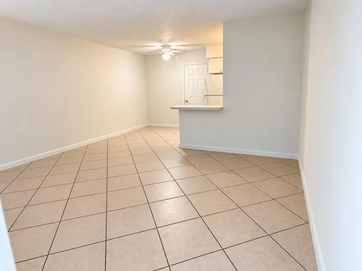 Living Area at 1960 NE 48 Street 11, Pompano Beach