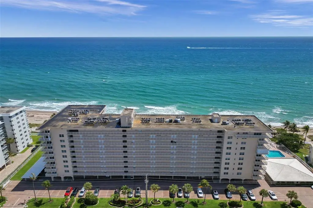 Le Baron Condo at 1051 HILLSBORO MILE 906E, Hillsboro Beach