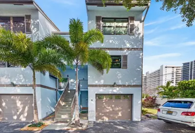 3250 NE 12th Street 6, Pompano Beach – Townhouse for rent