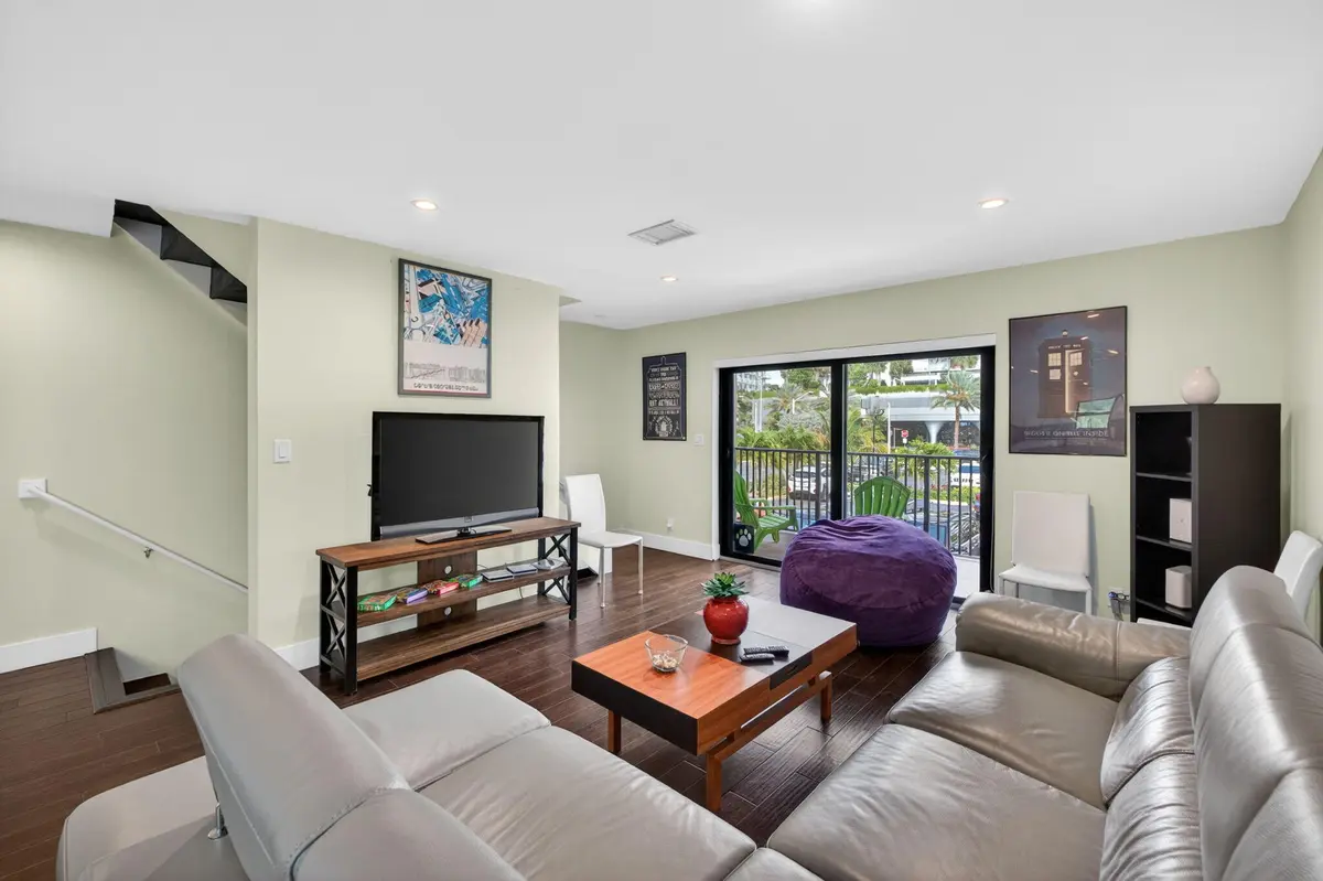 4-web-or-mls-699A6944 at 3250 NE 12th Street 6, Pompano Beach