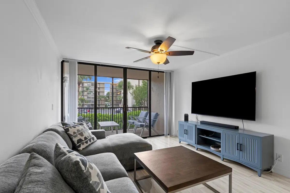 Living Room at 16 ROYAL PALM Way 205, Boca Raton
