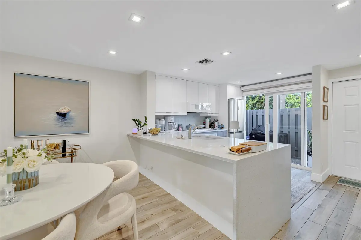 Photo 6 at 1991 NE 15th Avenue, Fort Lauderdale