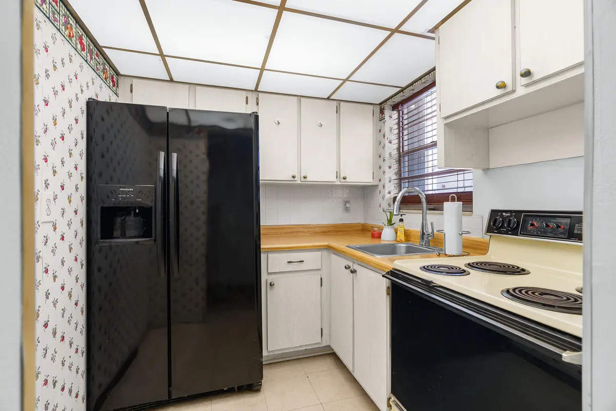 DSC00306 at 2525 W GOLF Boulevard 119, Pompano Beach