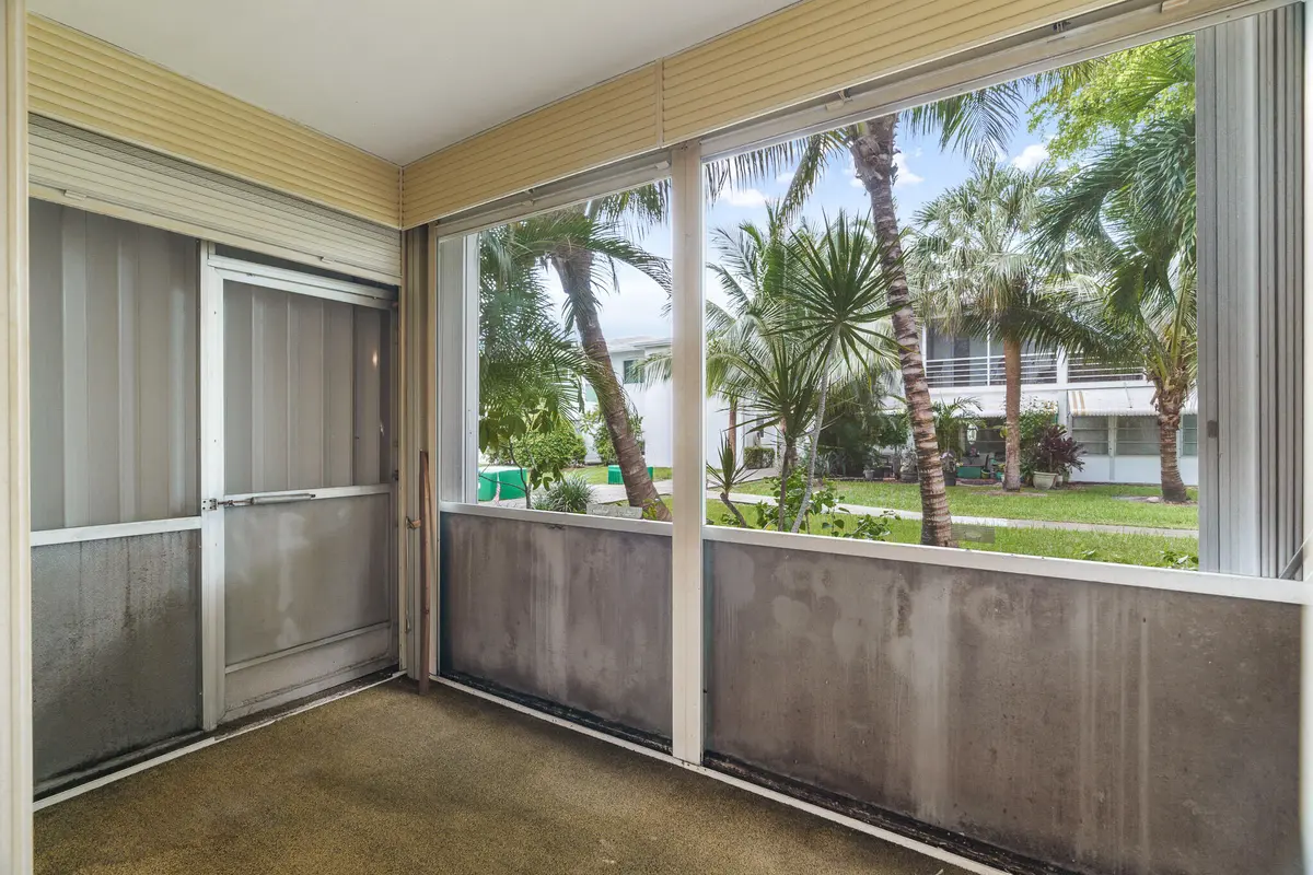 DSC00426 at 2525 W GOLF Boulevard 119, Pompano Beach