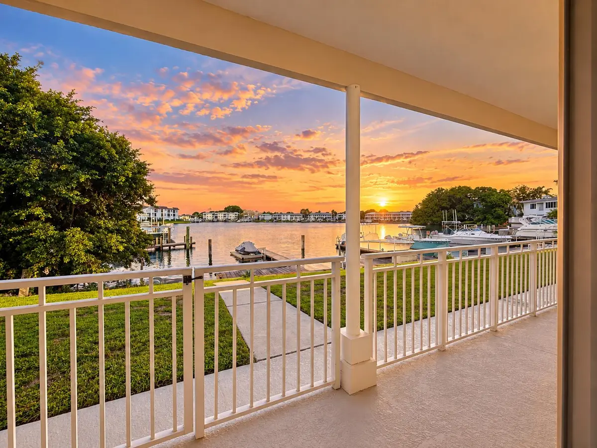 Balcony at 405 SOUTHWIND Drive 2, North Palm Beach