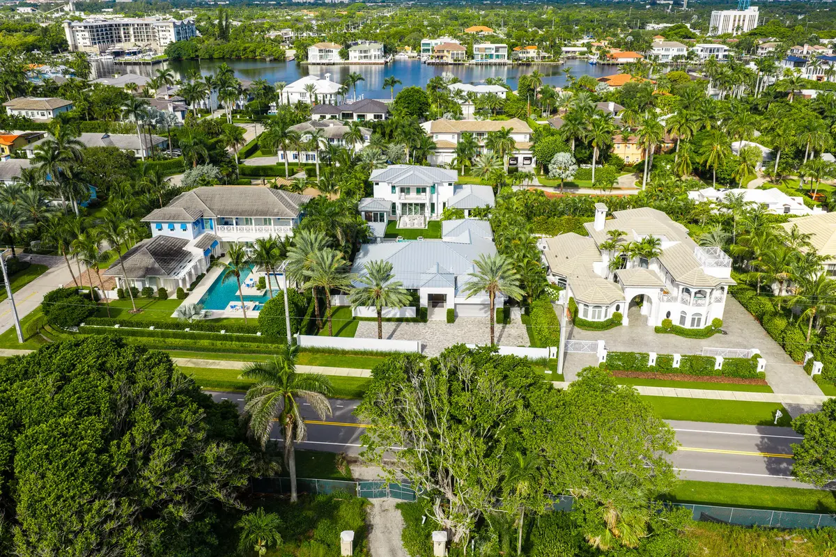 944 airel low at 944 S Ocean Boulevard, Delray Beach