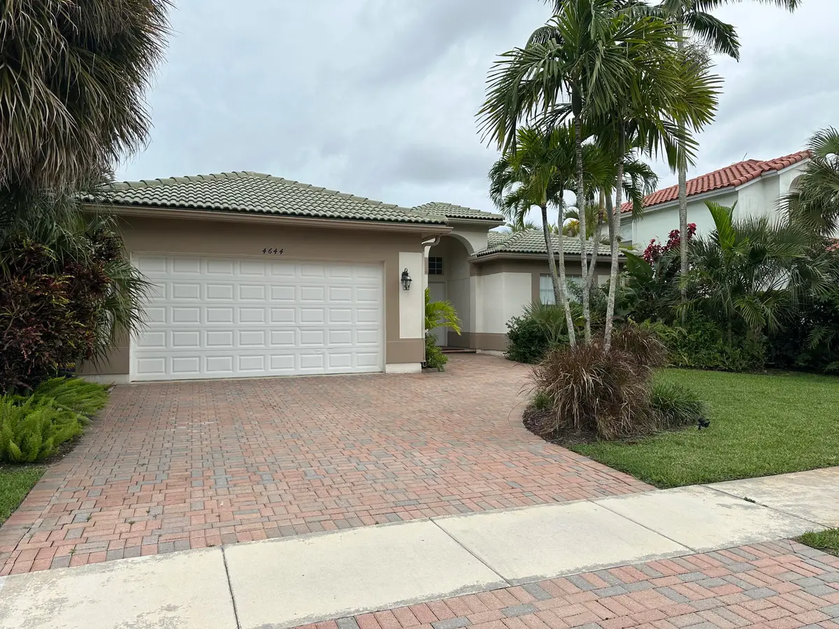 4644 wc2 at 4644 WINDWARD COVE Lane, Wellington