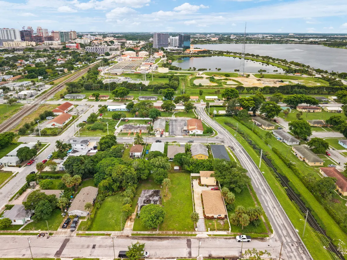 4-web-or-mls-DJI_20260923223017_0021_D at 1120 9TH Street, West Palm Beach