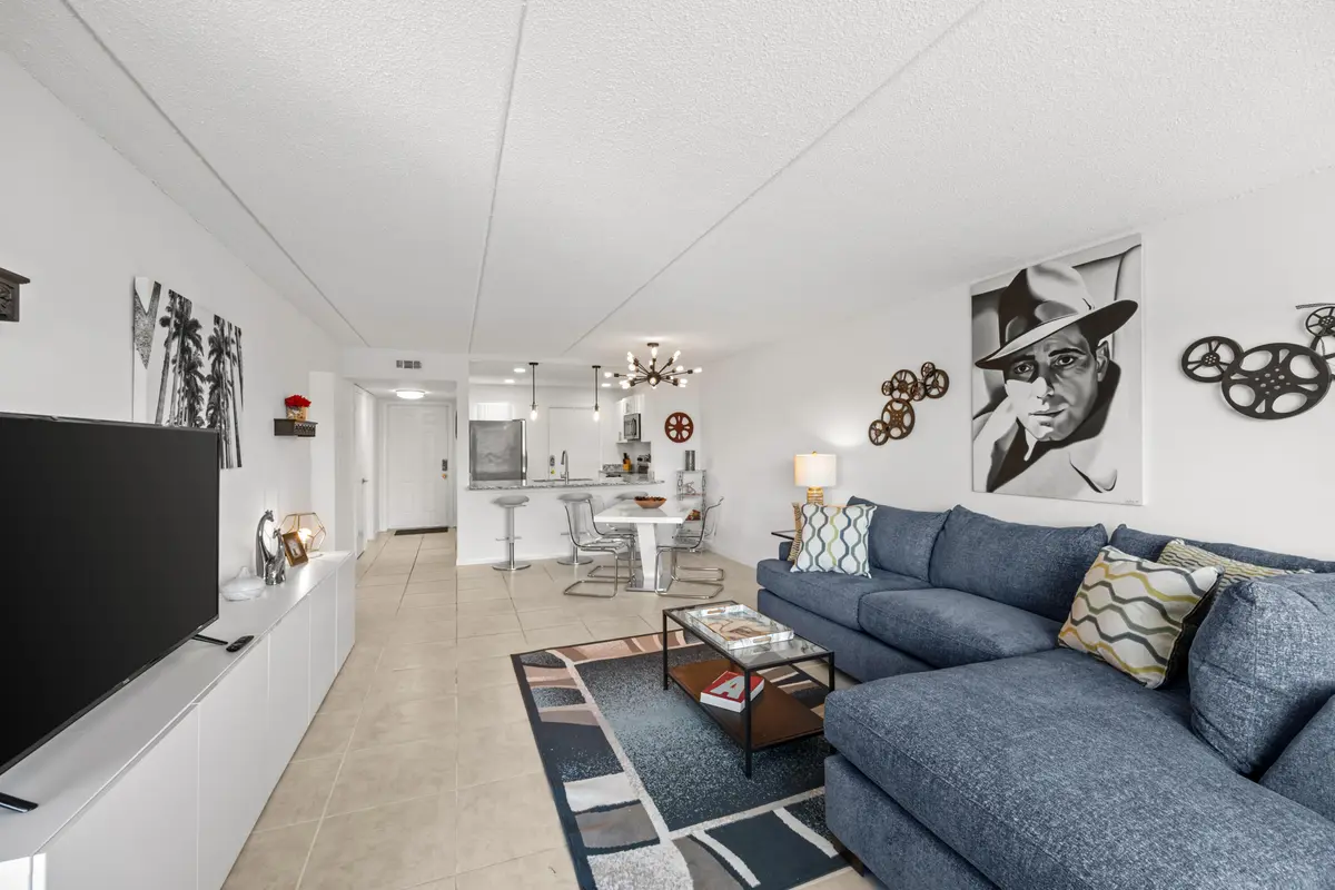 366A5094-15 at 4500 N FLAGLER Drive D24, West Palm Beach