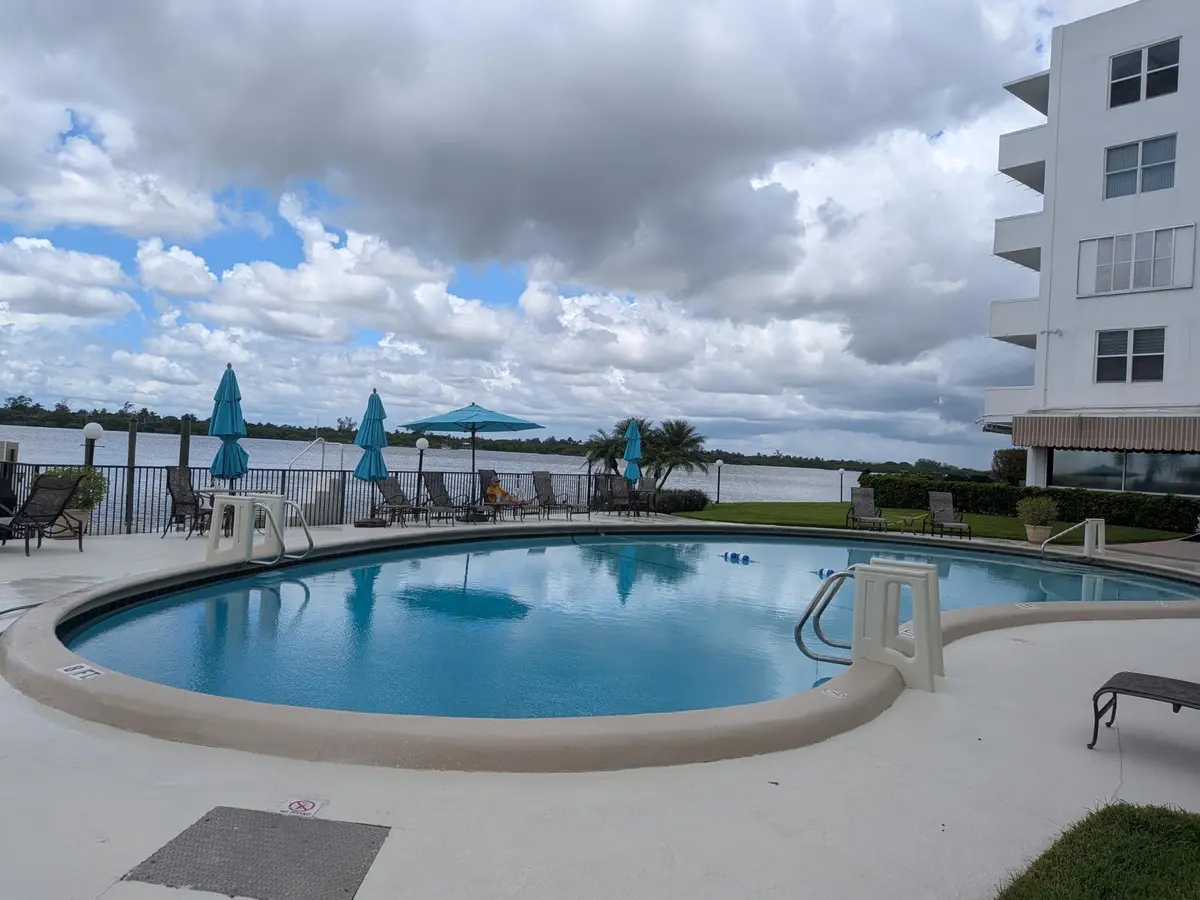 POOL at 2840 S Ocean Boulevard 6110, Palm Beach
