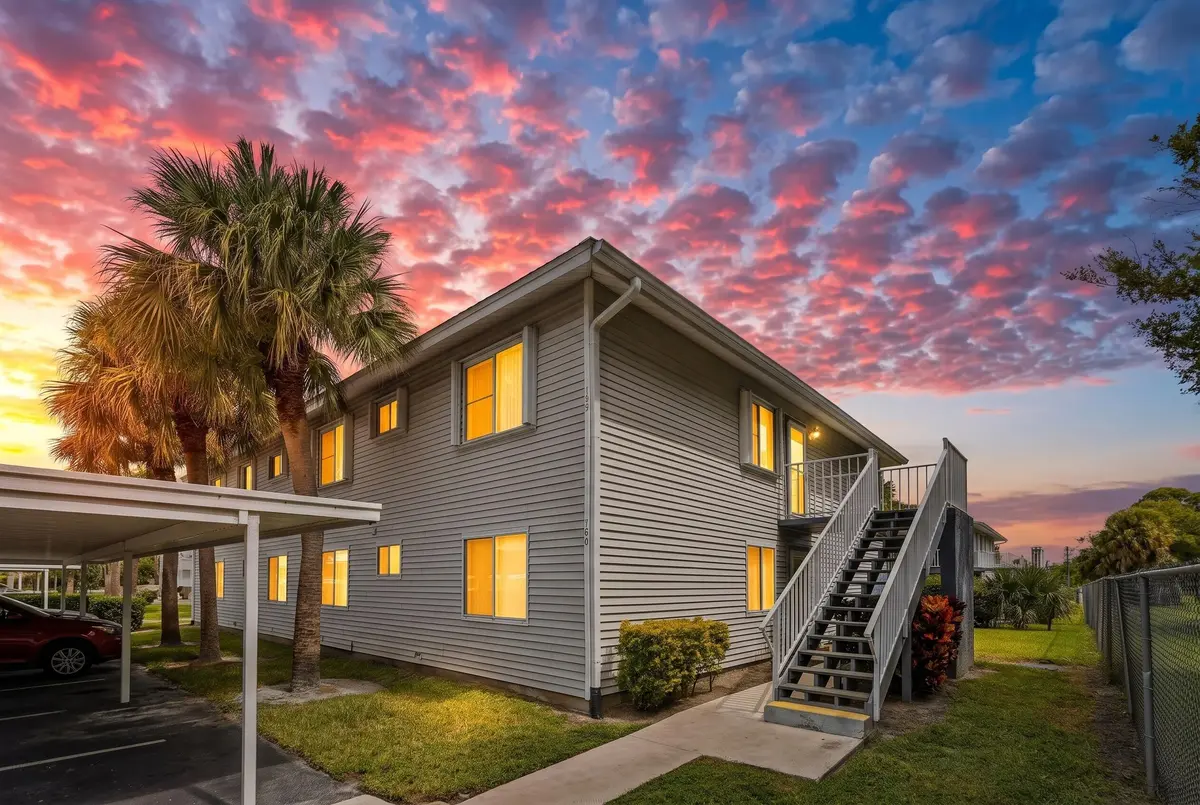 _DSC1478-enhanced-1790364419451 at 105 SE Village Drive, Port St. Lucie