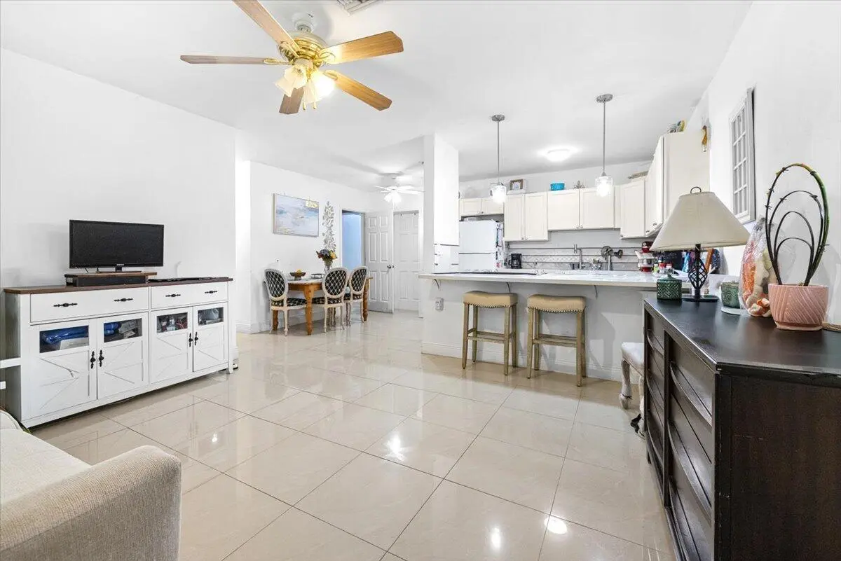 01-1412 Sw 3rd A-2821 at 1412 SW 3RD Street, Delray Beach