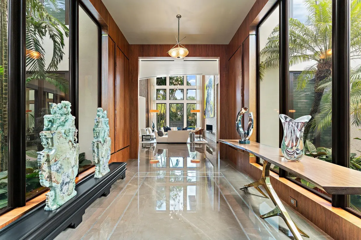 Foyer at 211 Bears Club Drive, Jupiter