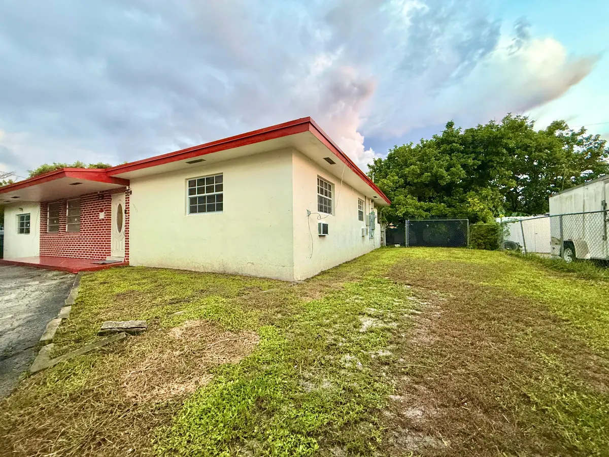 IMG_0501 at 19031 NW 12TH Avenue, Miami Gardens