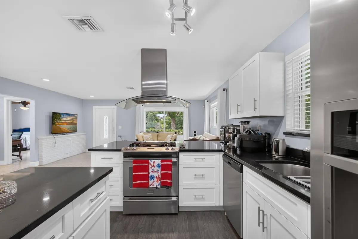 20-web-or-mls-5D1A1153 at 439 45TH Street, West Palm Beach