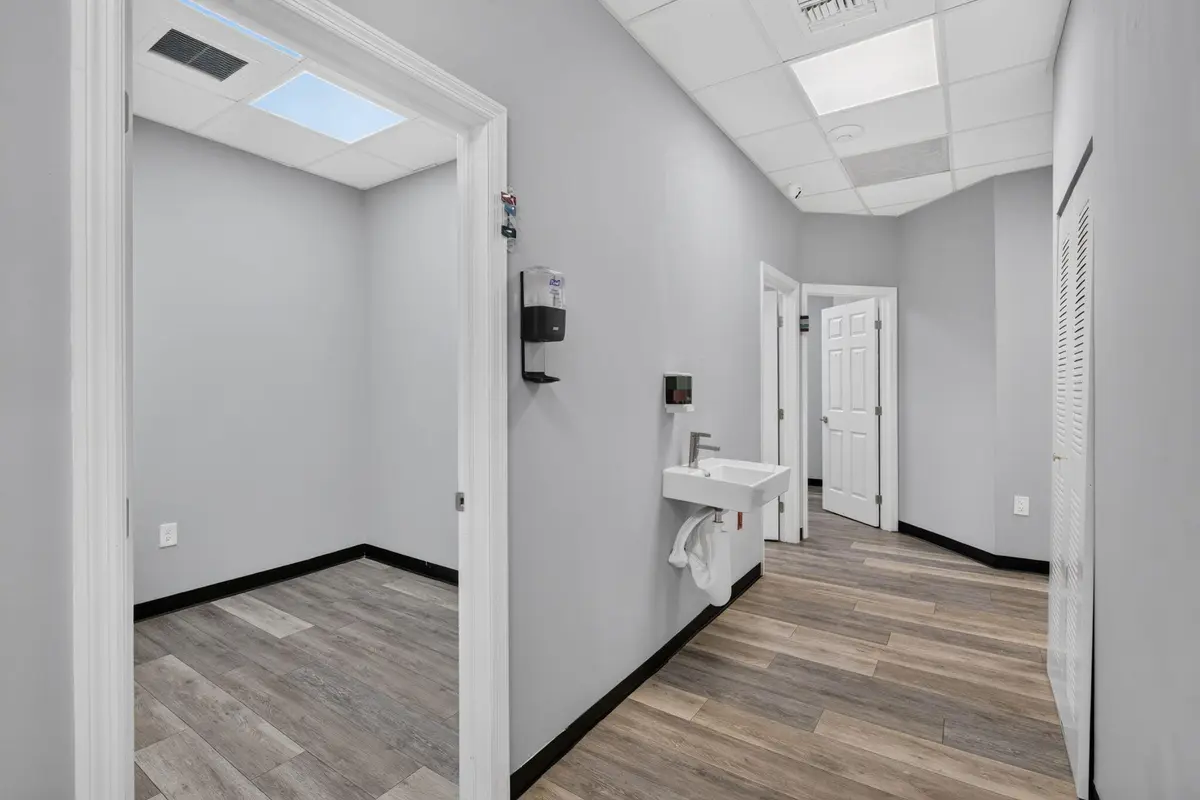 Great Office Flow at 8080 PASADENA Boulevard Suite A, Pembroke Pines