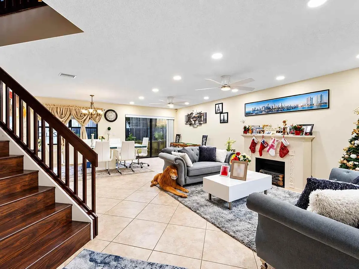 1431 SW 87TH Way, 3 at 1431 SW 87TH Way, Pembroke Pines
