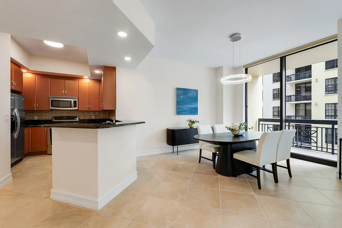 Great Floor Plan at 701 S OLIVE Avenue 1004, West Palm Beach