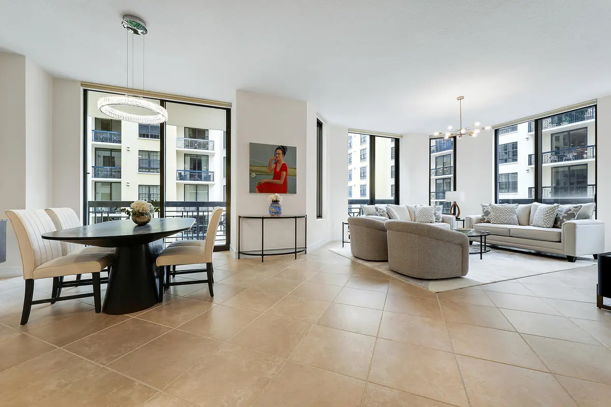 Living Space at 701 S OLIVE Avenue 1004, West Palm Beach