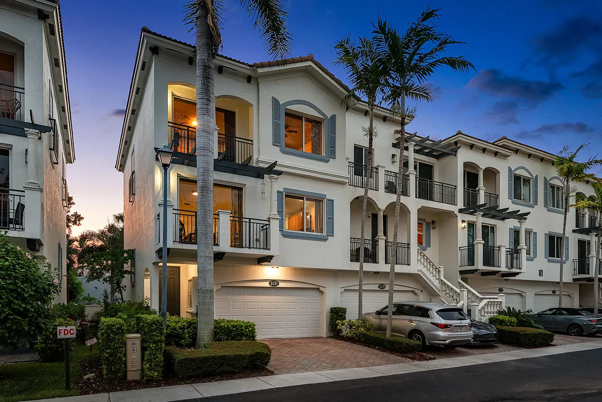 Corner Unit! at 3131 Waterside Circle, Boynton Beach