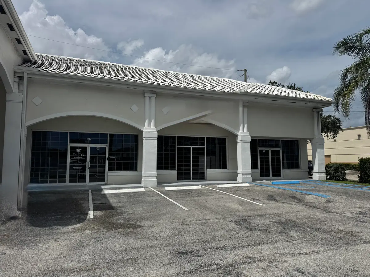 IMG_1485 at 230 S FEDERAL Highway, Dania Beach