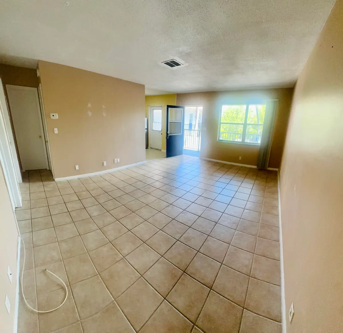 living room at 260 NW 19TH Street 0250, Boca Raton
