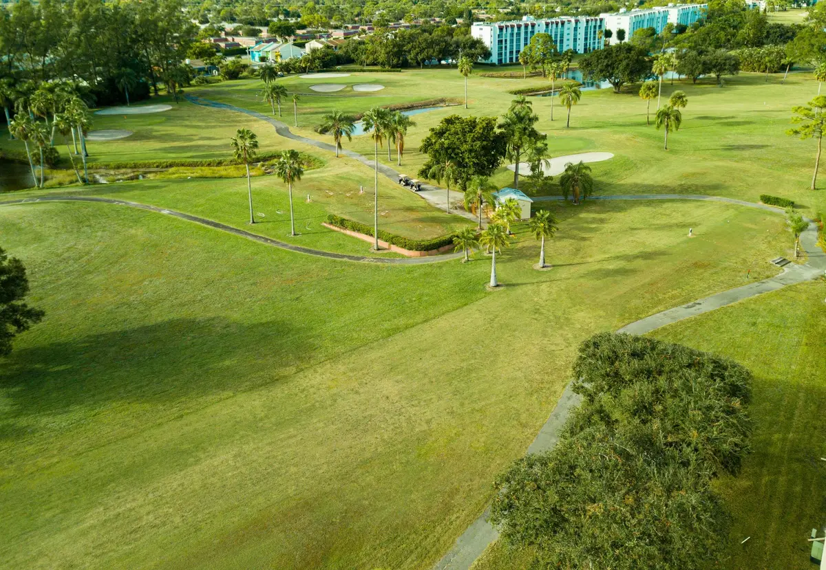 GOLF VIEWS at 3755 VIA POINCIANA 402, Lake Worth