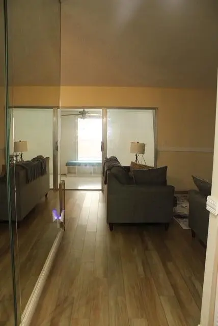 Living area at 18751 Shauna Manor Drive, Boca Raton