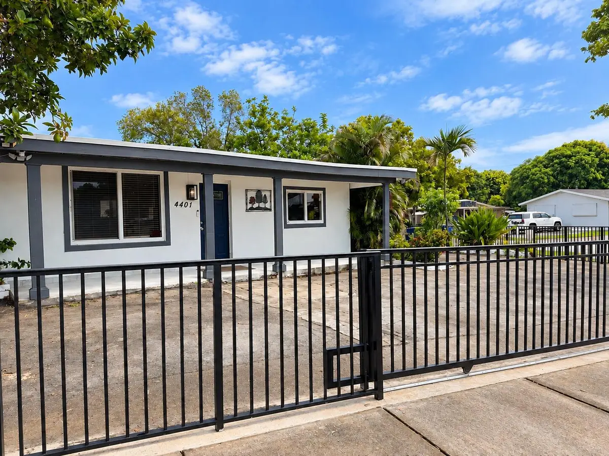 4401 SW 21st Street, Fort Lauderdale, FL – photo 2
