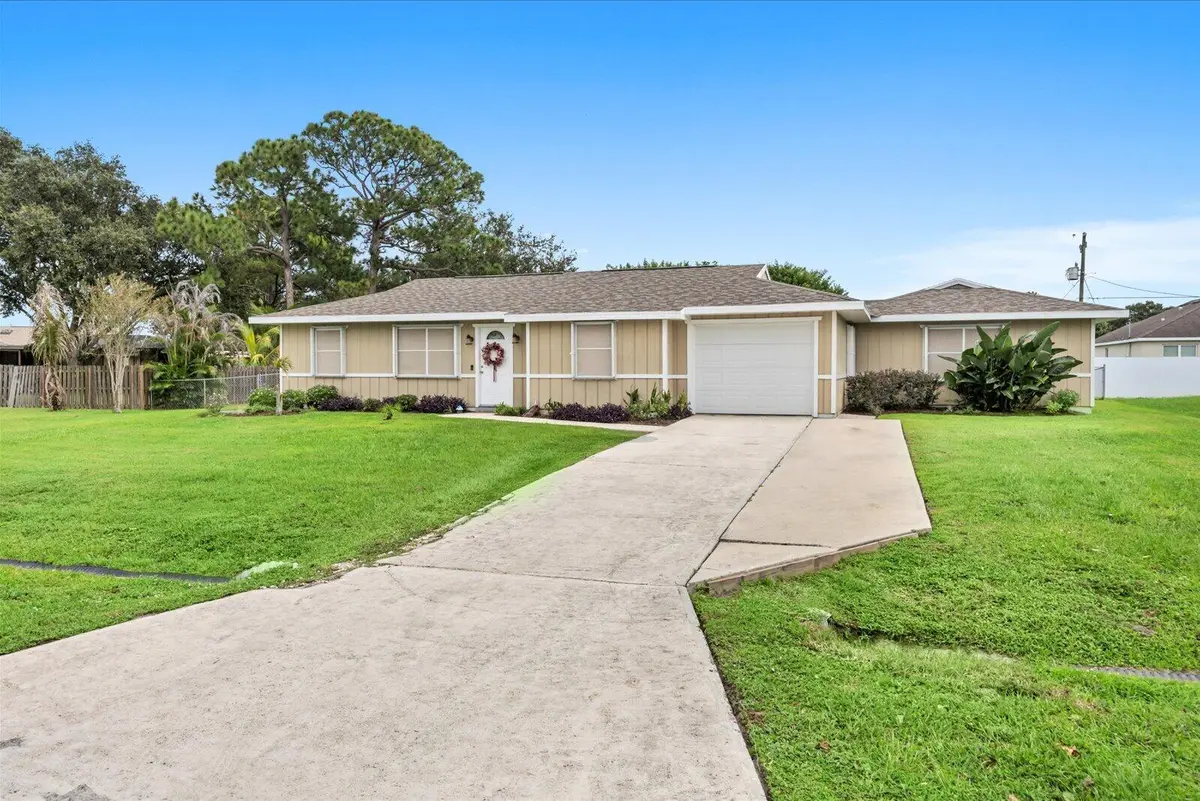 front at 2417 SW RONEY Road, Port St. Lucie